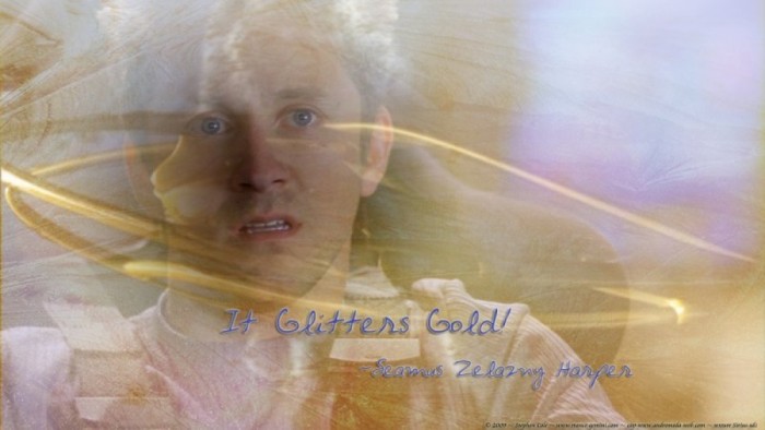 Wallpaper: It Glitters Gold